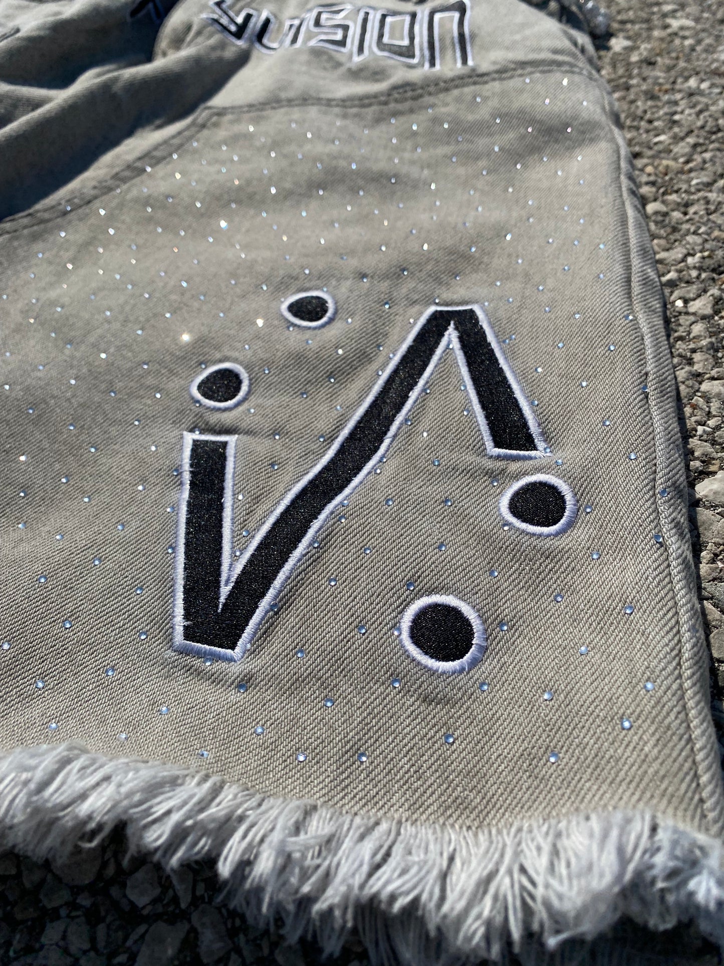 "VV Jorts" - Grey
